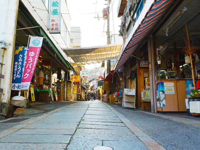 温泉街イメージ