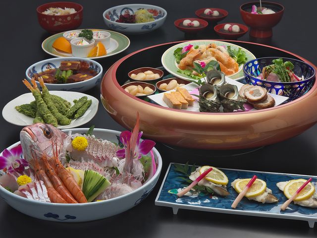 卓袱料理（夕食イメージ）の画像