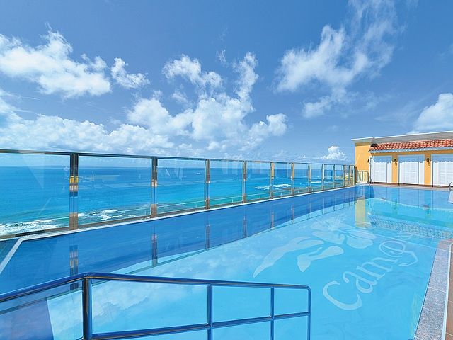 ベッセルホテルカンパーナ沖縄 プール