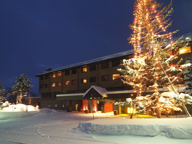 ホテル甘露の森 外観（冬 ）