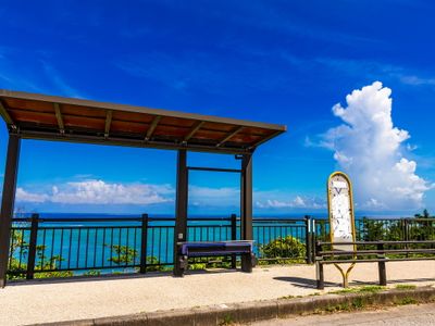 バス旅で楽しむ沖縄旅行イメージ