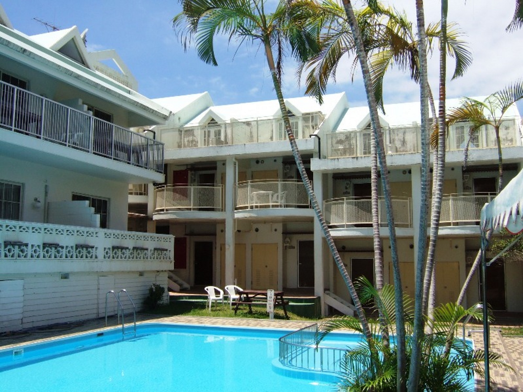 プチホテル キーウエストクラブ 宿泊予約 飛行機付き予約 価格が魅力