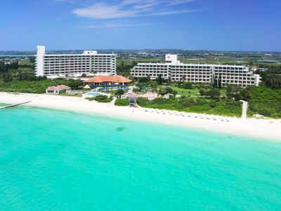 与那覇前浜ビーチが目の前