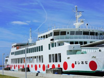 直島