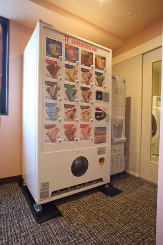  ホテルユーラシア舞浜アネックス 自動販売機