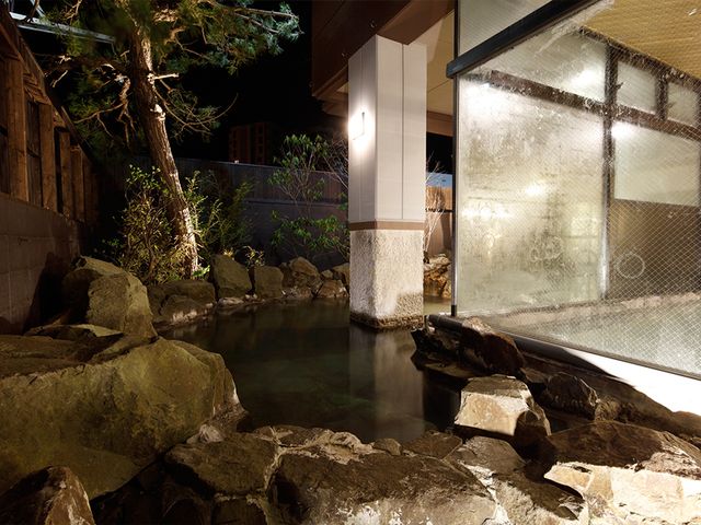 温泉 タイル浴場 内湯の画像