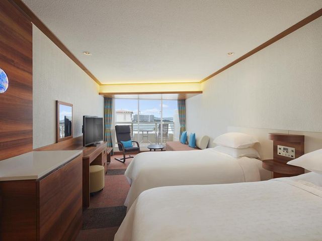 シェラトン沖縄サンマリーナリゾート 客室一例