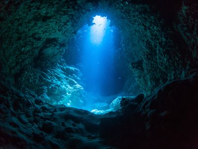宮古島「魔王の宮殿」大自然が創り上げた造形美!イメージ