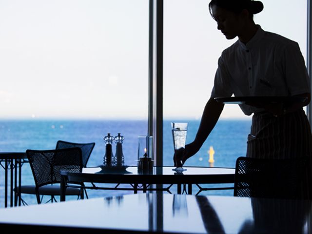 ④ドリンクサービスイメージ