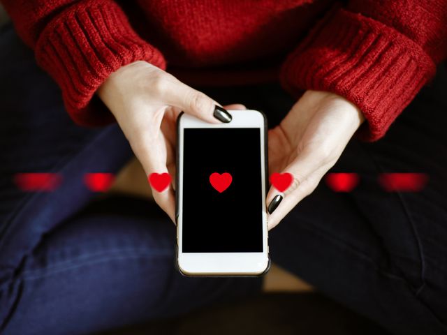アンケート回答でハッピー♡<br />
バレンタインイメージ