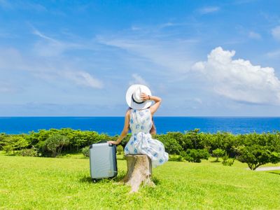 時期別おすすめ沖縄旅行イメージ