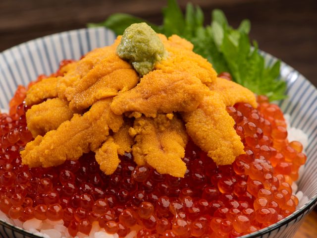 グルメや温泉も楽しめるイメージ
