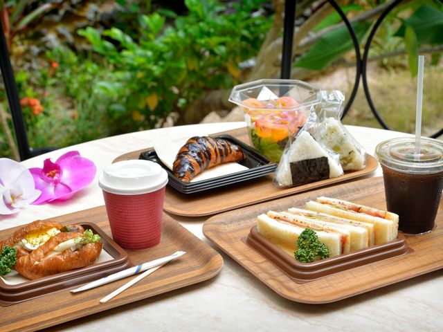 COMMUNITY&SPA那覇セントラルホテル ちむどんcafe「きーぬしちゃ～」