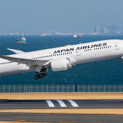 「クラスJ」シートで快適な東京旅行をイメージ