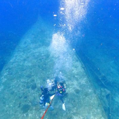 沈没船ポイント指定ダイビングイメージ