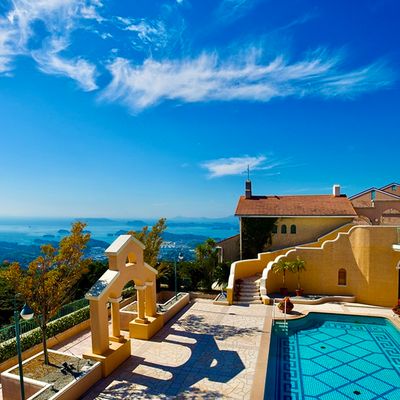 プールが”すごすぎる”国内のホテル17選イメージ