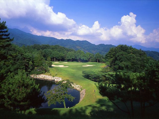 【愛媛】選べるゴルフ場《レンタカー付》イメージ