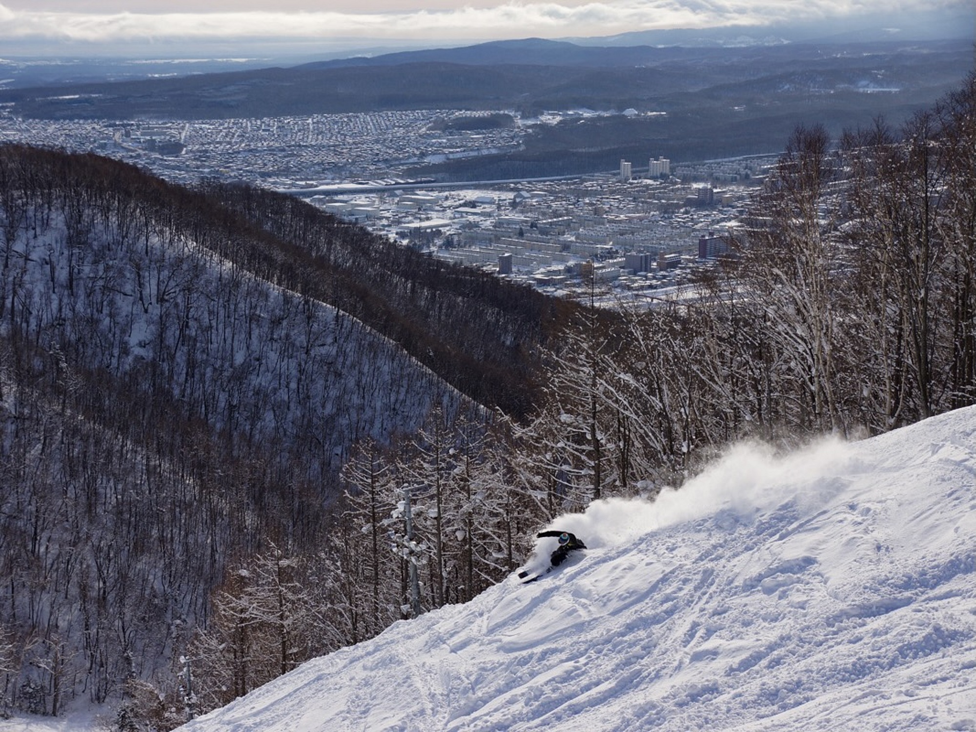 札幌藻岩山スキー場 東京発｜JALで行く！北海道スキーツアー・スノボツアー