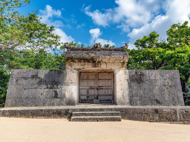 園比屋武御嶽イメージ