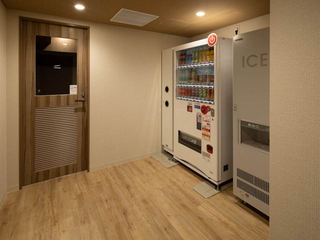 ホテルリソルトリニティ那覇 自動販売機