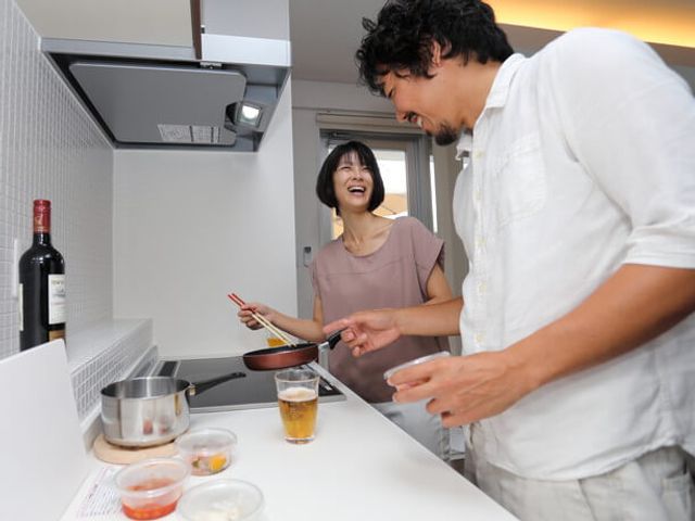 キッチン付きのコンドミニアムイメージ