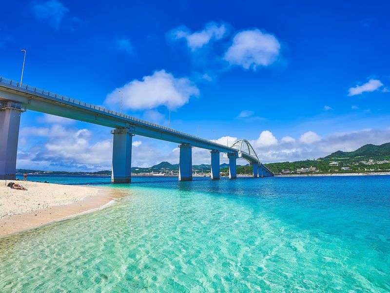 瀬底大橋の絶景イメージ