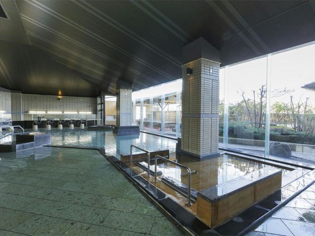 盛岡つなぎ温泉　ホテル紫苑 大浴場【ひとりじめの湯】檜の湯大浴槽