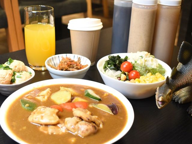 ラウンジでの無料軽朝食の画像