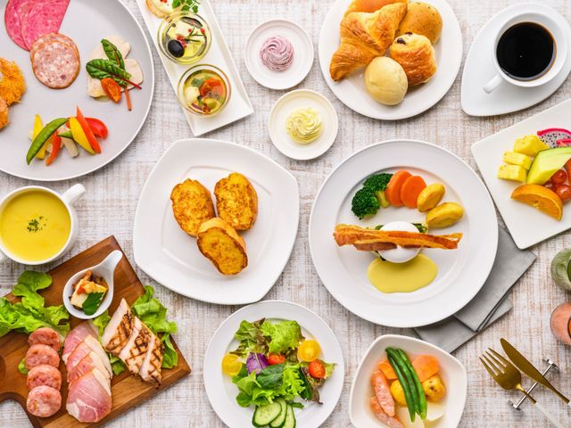 朝食は3つのレストランから選べるイメージ