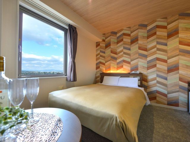 ホテルニューガイア西熊本駅前 【電子タバコ可】ダブルルーム　18㎡