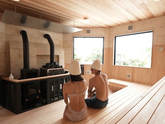 14：30　貸切温泉と薪サウナイメージ