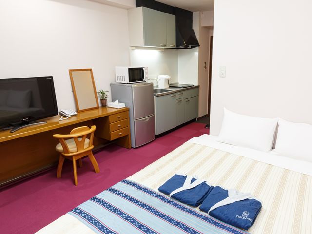 ダブルルーム（18㎡）の画像