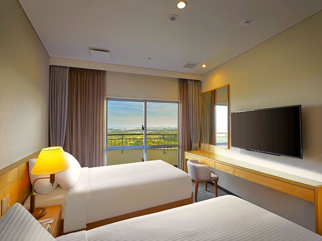 ANAクラウンプラザリゾート沖縄うるまヒルズ スタンダードツインガーデンビュー（23.5㎡）