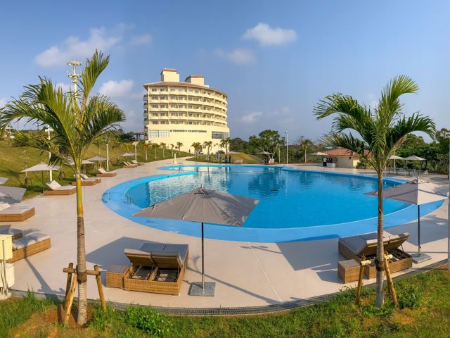 ANAクラウンプラザリゾート沖縄うるまヒルズ プール