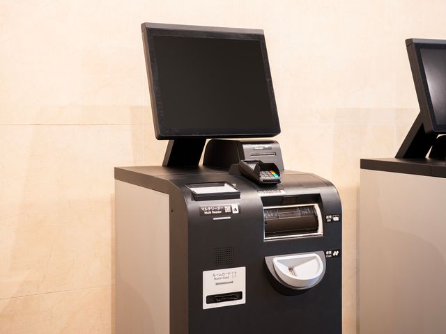 ベッセルホテル広島平和大通り チェックイン機