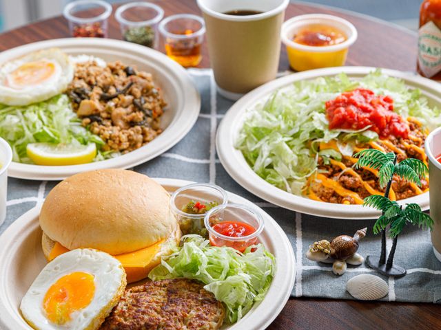 KARIYUSHI LCH RESORT on The Beach 