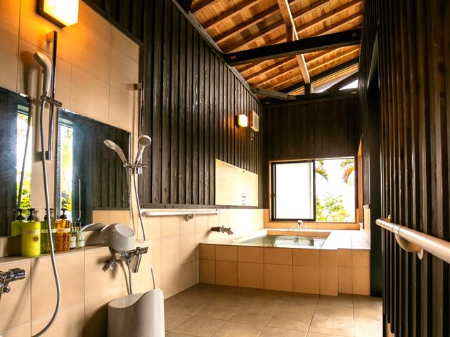 14：30　貸切温泉と薪サウナイメージ