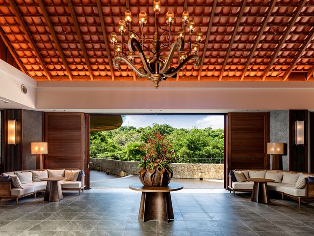 BLISSTIA SUITES＆RESORT 沖縄恩納村 フロントロビー